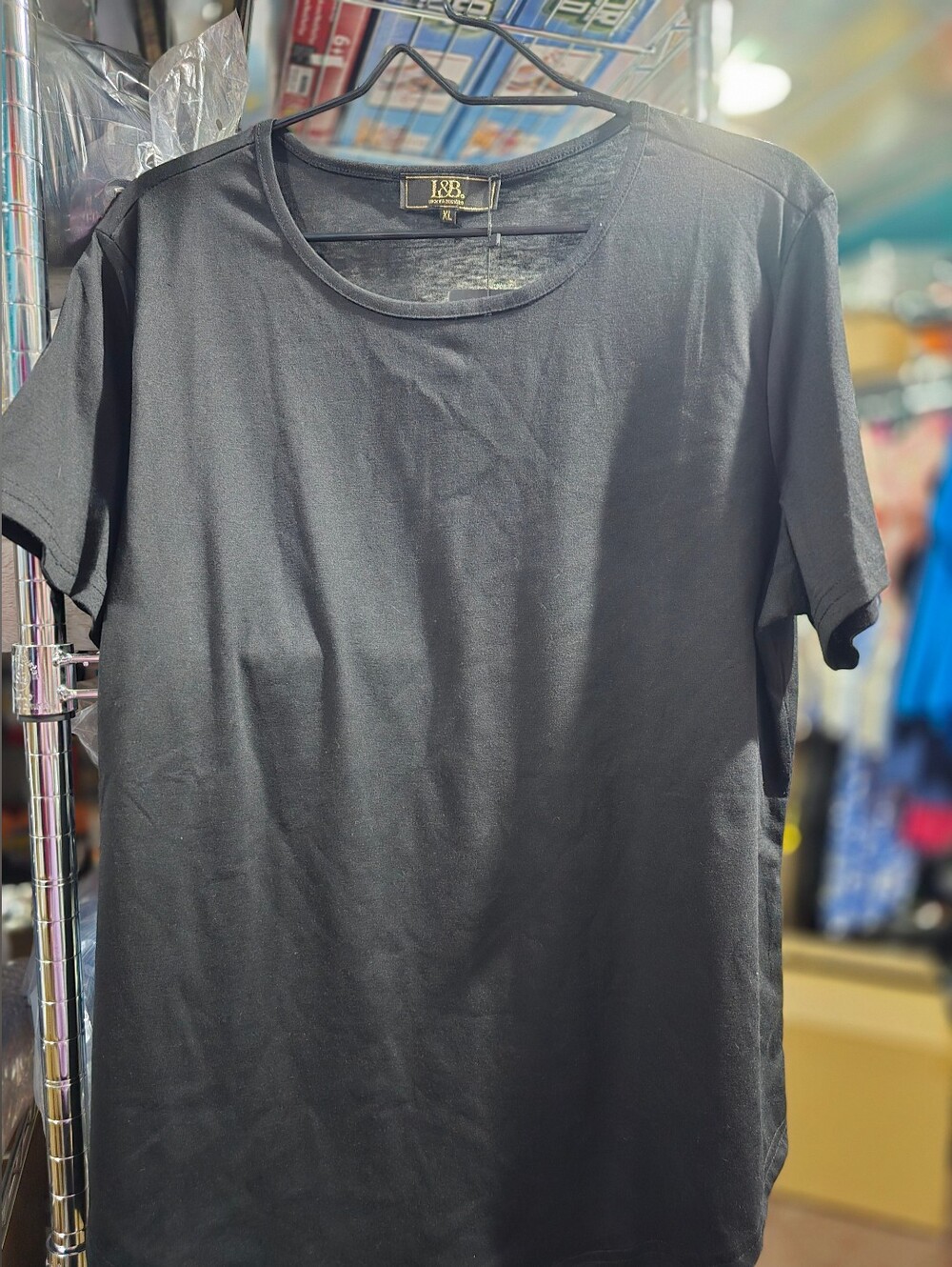 New XL L&B Black Short-Sleeve Women's Tee